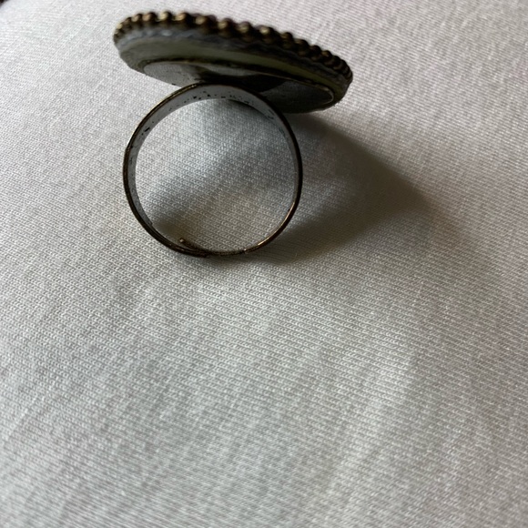 Violet, olive green adjustable ring - Picture 2 of 2